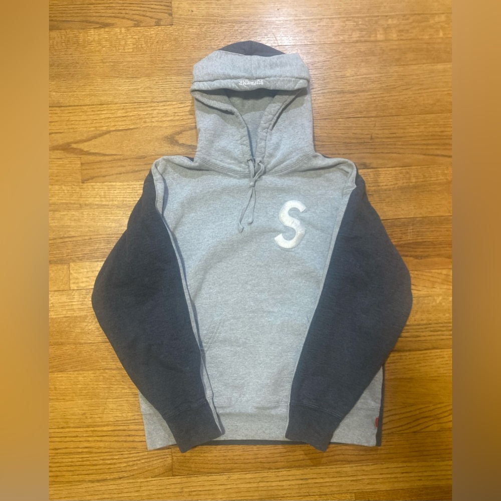Supreme Split Hoodie Size Small